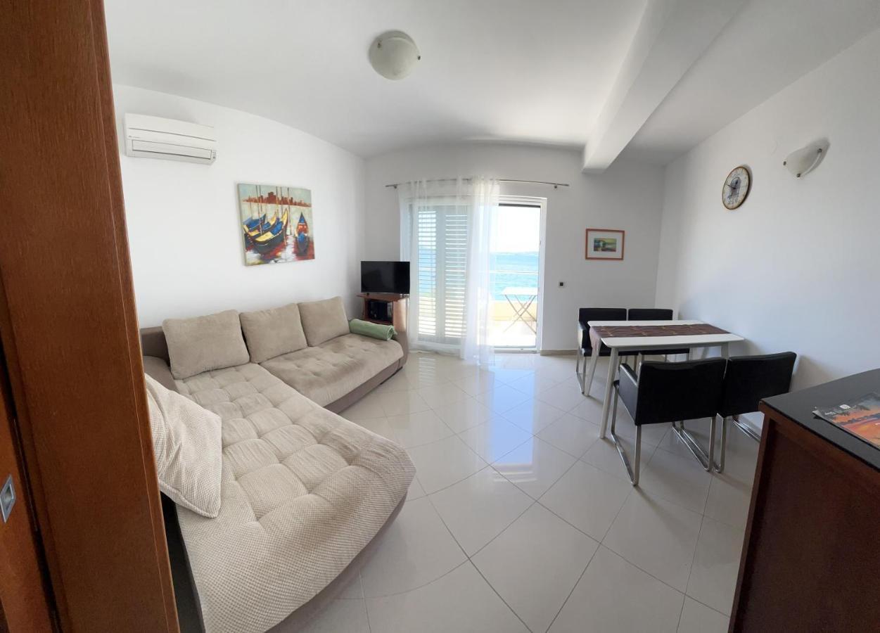 Apartments Pisacic Бибине Екстериор снимка