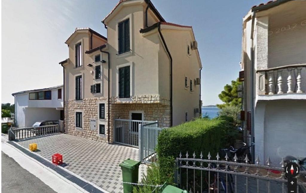 Apartments Pisacic Бибине Екстериор снимка